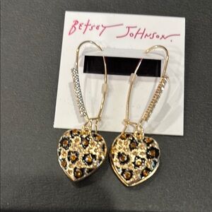 NWT Betsey Johnson Floral Heart Leopard Earrings